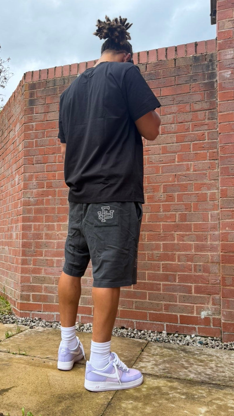 Washed vintage shorts